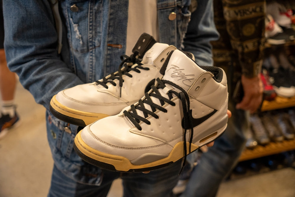Soleful Savings: The Benefits of Sneaker Thrifting and Buying Second Hand