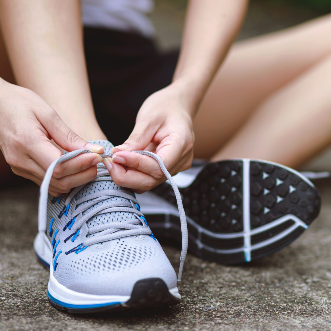 Can Your Old Sneakers Be Resold? A Guide on How to Resell Shoes