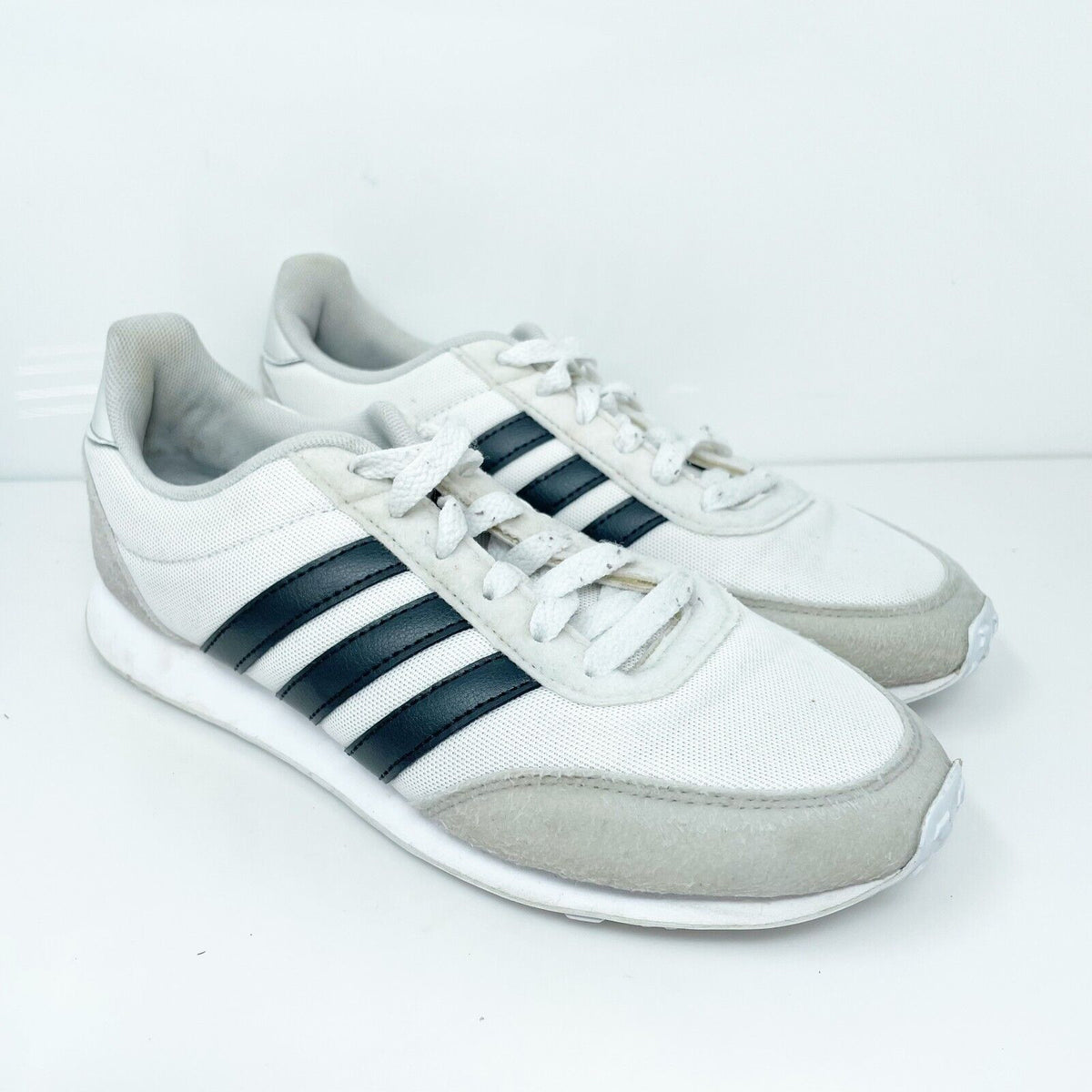 Adidas Womens V Racer 2.0 DB0424 White Casual Shoes Sneakers Size 6.5