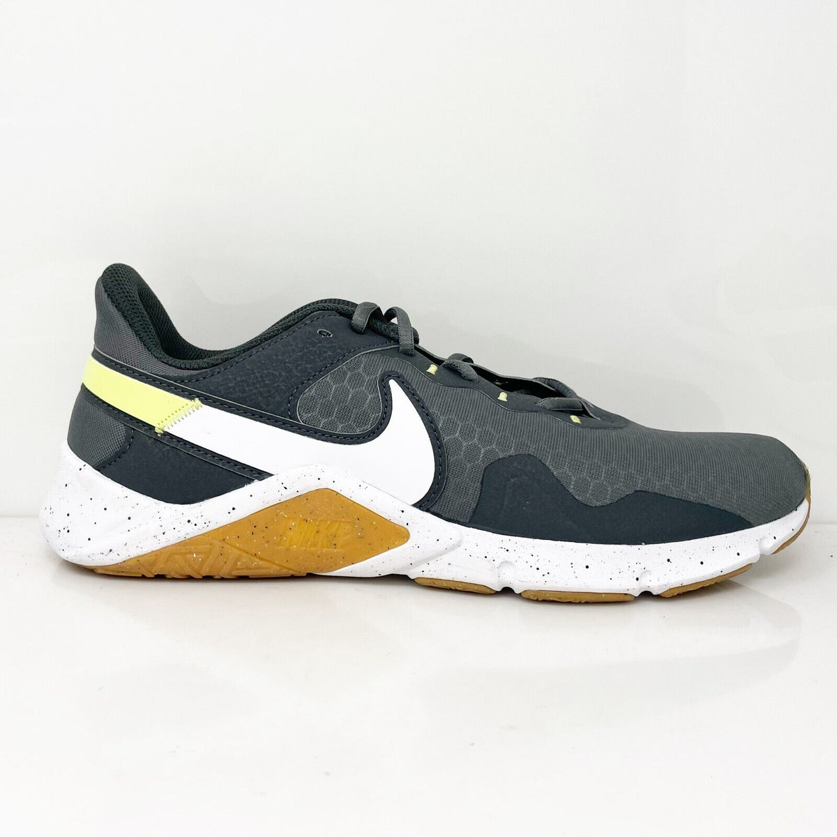 Nike Legend Essential 2 Low Mens Running Shoes Iron Gray on sale NEW/Sz 12/CQ9356-016