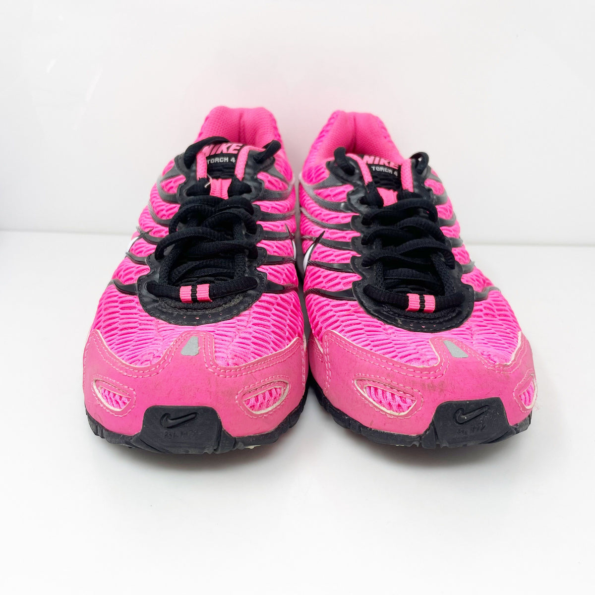 Nike torch sales 4 pink