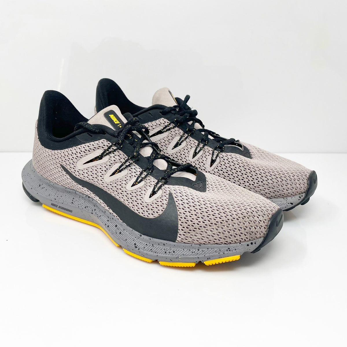 Nike Womens Quest 2 SE CJ6186 200 Gray Running Shoes Sneakers Size