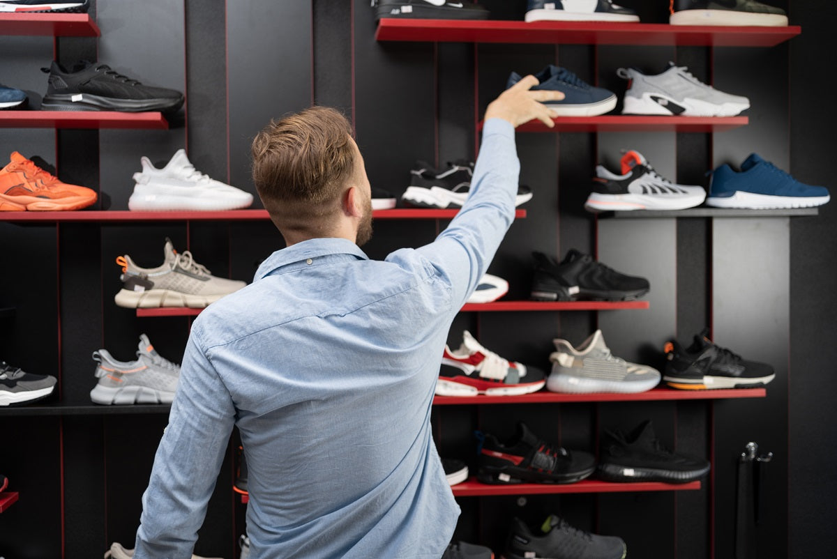 How to Find Nike Shoe Deals