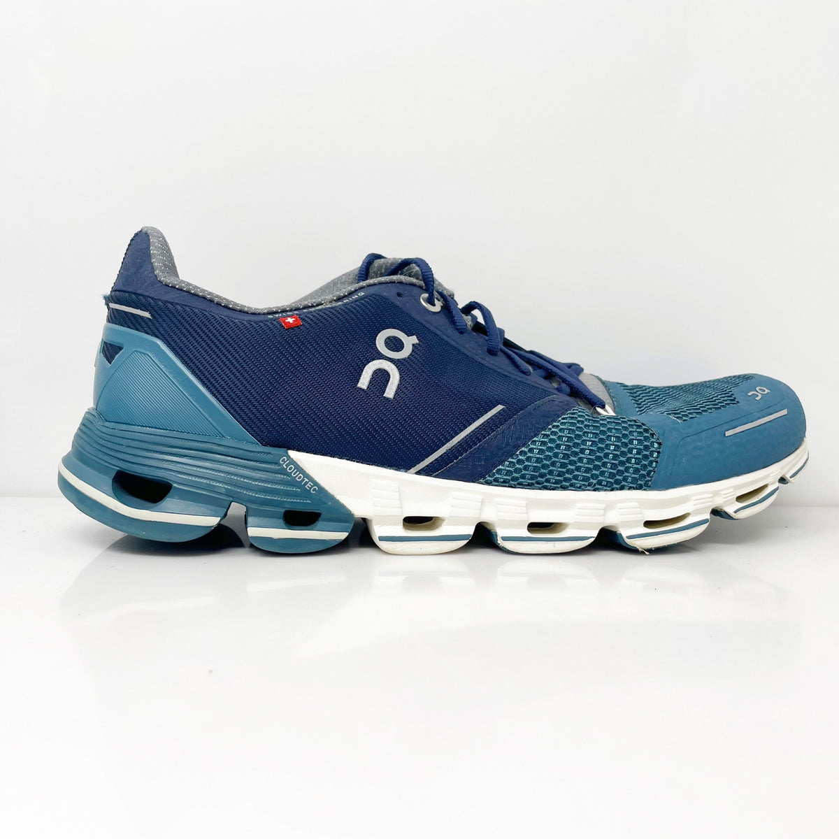 On Womens Swiss Engineering Cloudflyer Blue Running Shoes Sneakers Siz ...