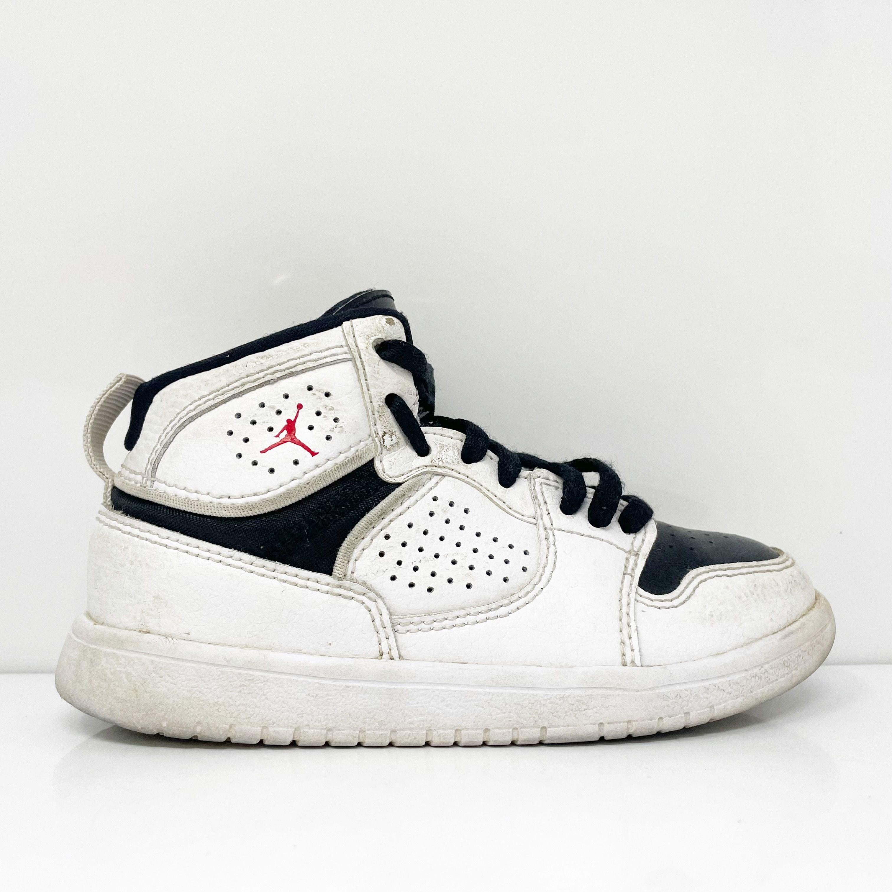 Air jordan boys basketball shoes online