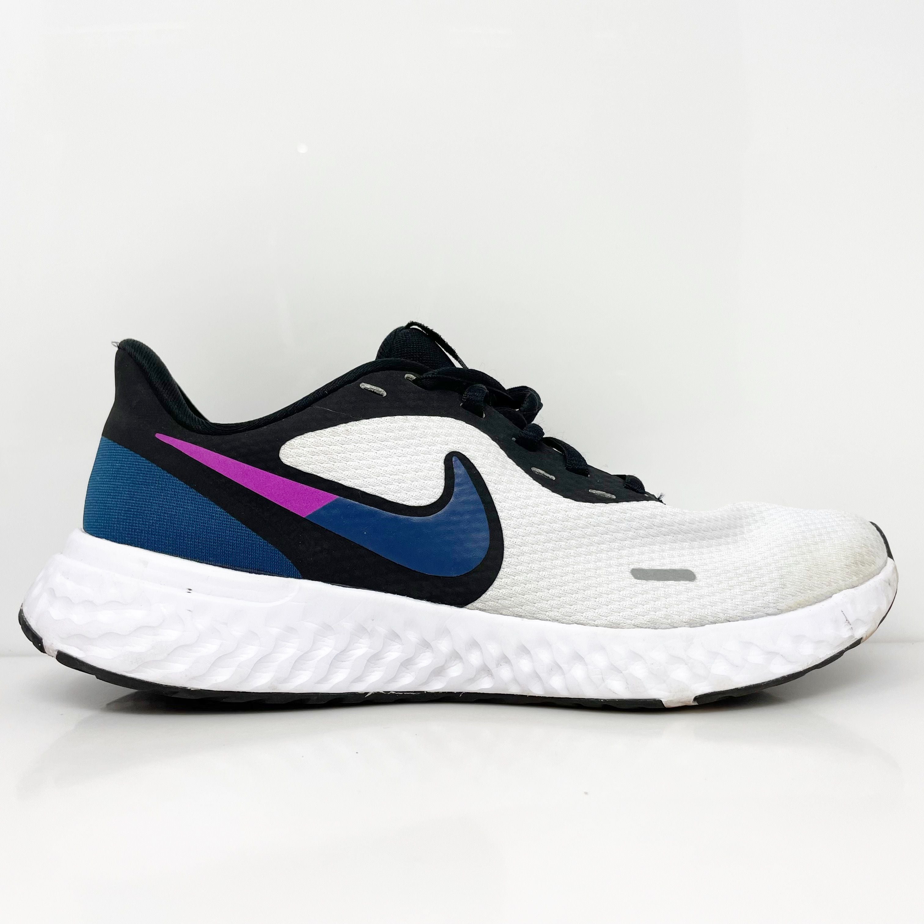 Nike Revolution fashion 5 Women’s White Blue Running Shoes BQ3207-102 Size 8