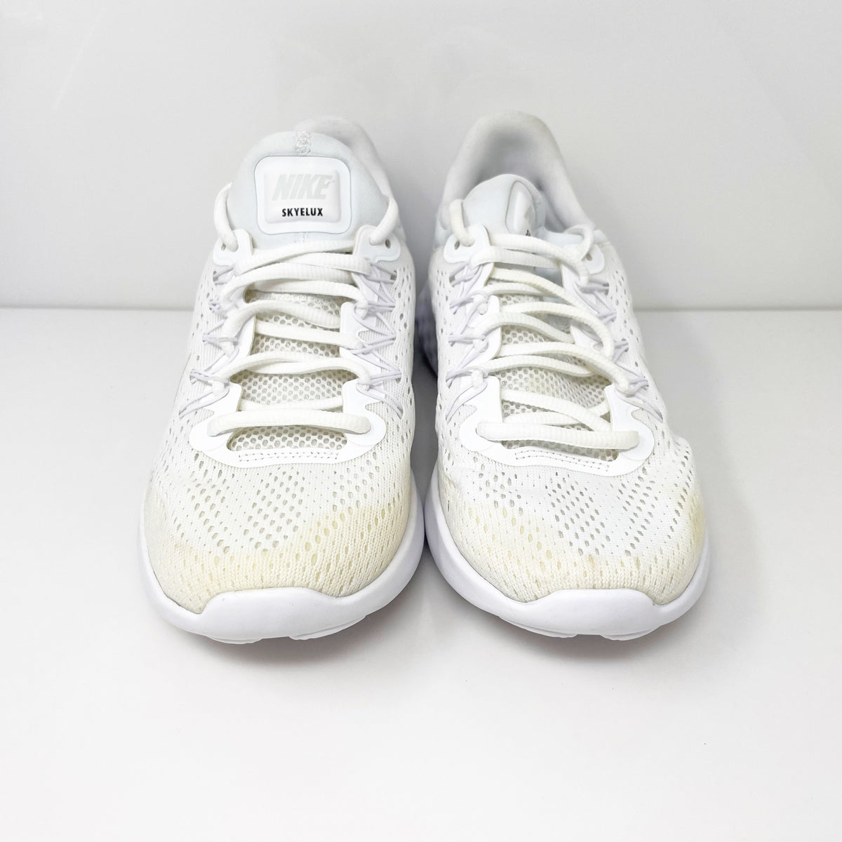 Nike Womens Lunar Skyelux 855810-100 White Running Shoes Sneakers Size ...